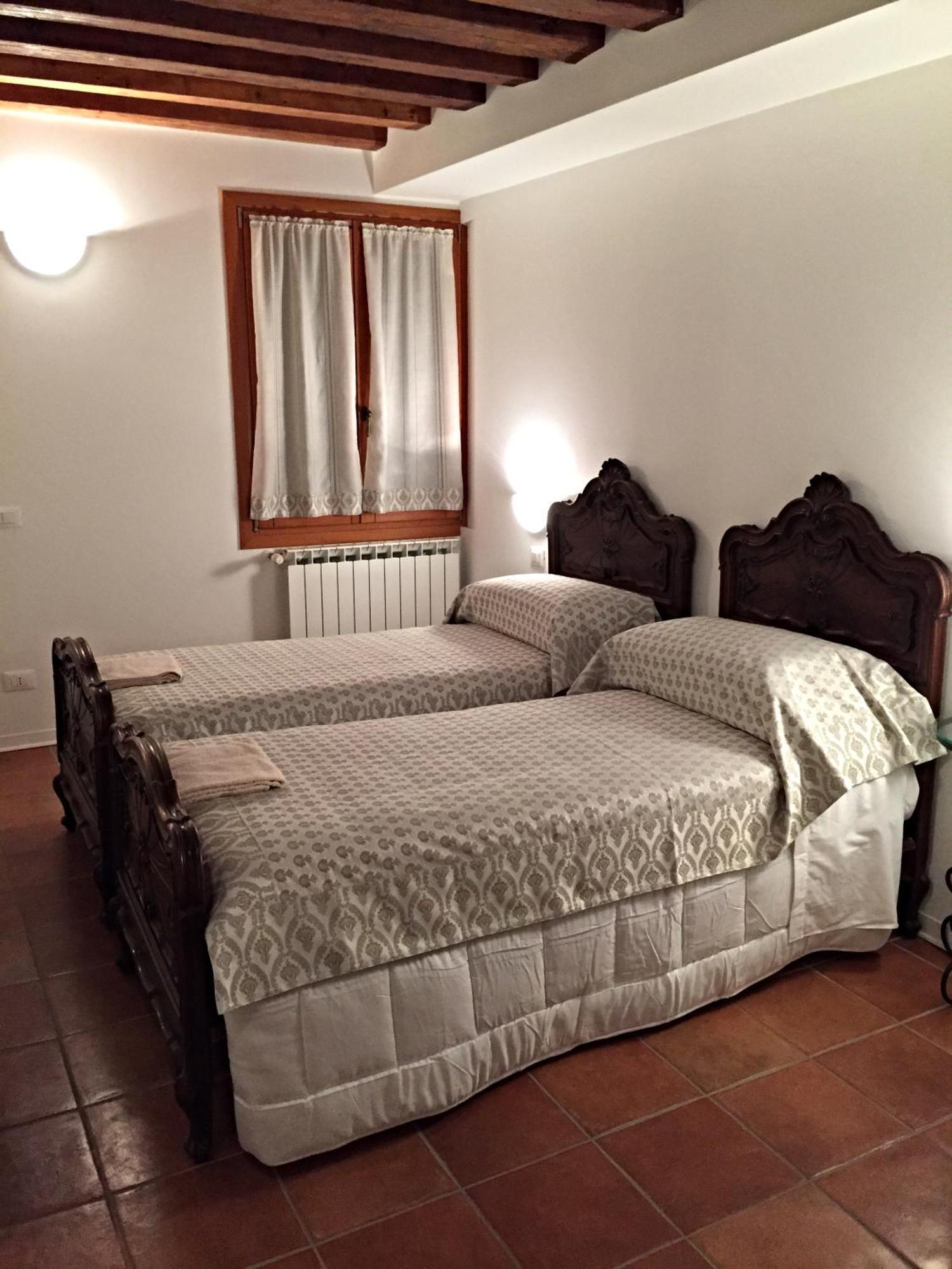 Venice Romantic Home Room photo